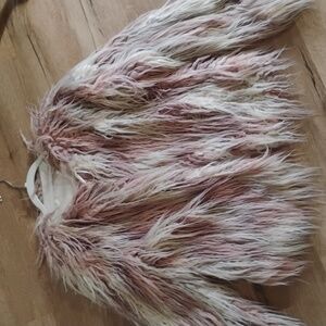 WILLOW & CLAY S FAUX FUR COAT